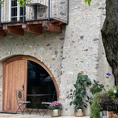 St. Vigilius Modern Historic Apartments Налес Екстериор снимка