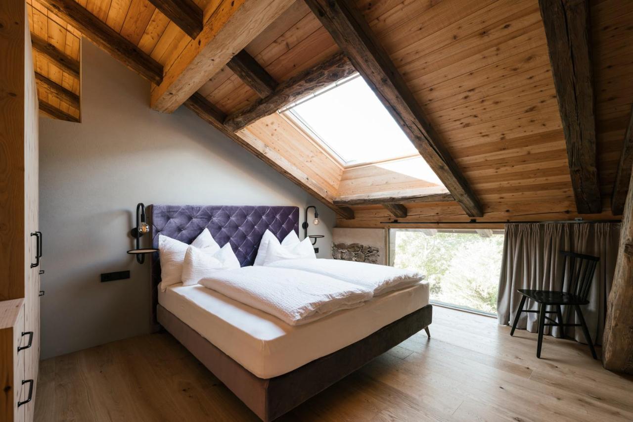St. Vigilius Modern Historic Apartments Налес Екстериор снимка