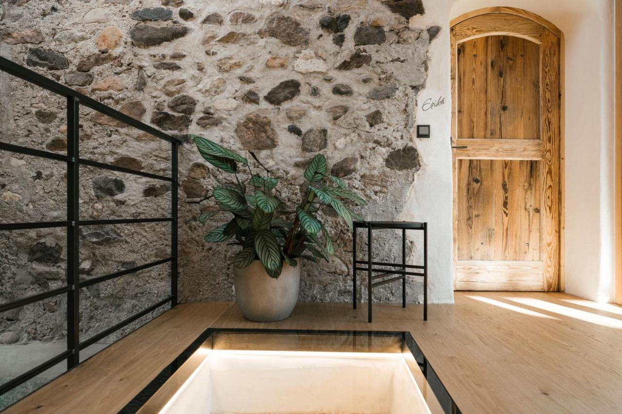 St. Vigilius Modern Historic Apartments Налес Екстериор снимка